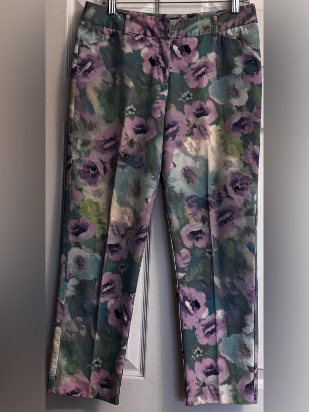 Larry Levine Floral Stretch Pants - Purple Multi